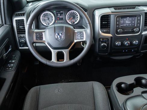 Used 2024 RAM 1500 Classic Warlock RWD image 10