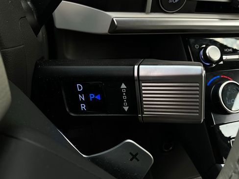 Used 2025 Hyundai Santa Fe SEL image 37