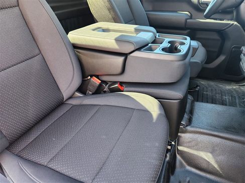 New 2025 GMC Sierra 3500 Pro image 9