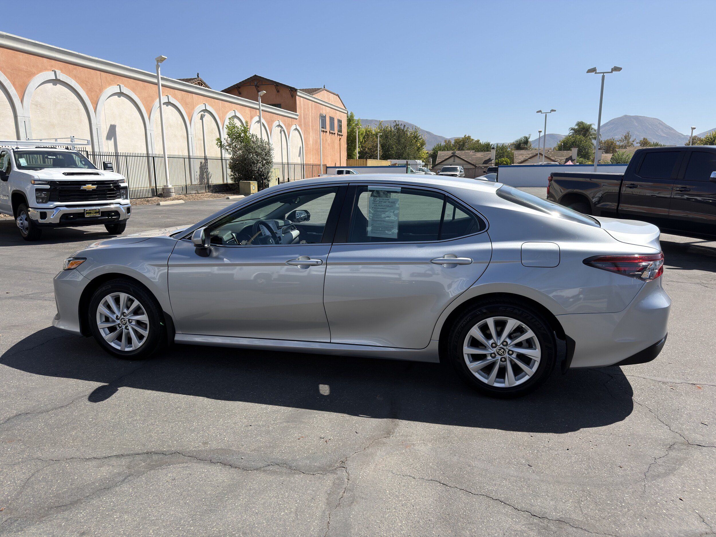 Used 2024 Toyota Camry LE FWD image 5