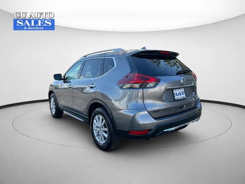 Used 2019 Nissan Rogue SV AWD/4WD image 4
