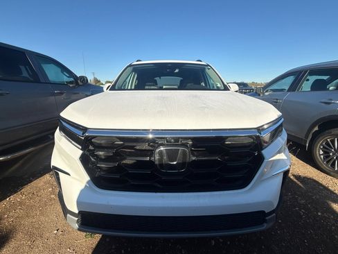 Used 2023 Honda Pilot Elite image 2