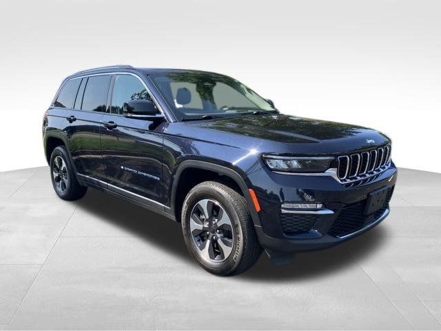 Used 2024 Jeep Grand Cherokee Limited 4xe AWD/4WD image 3