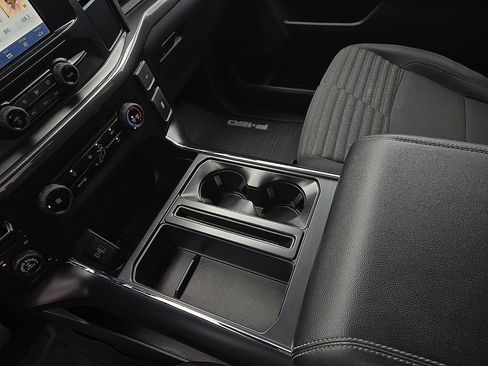 Used 2023 Ford F150 4x4 SuperCrew image 20
