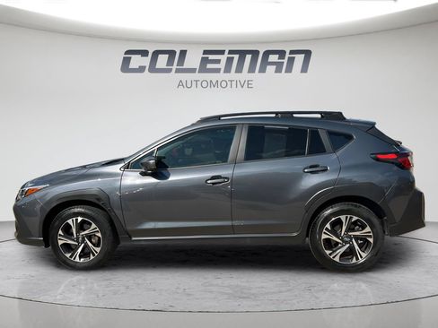 Used 2025 Subaru Crosstrek 2.5i Premium AWD/4WD image 5