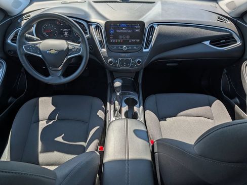 Used 2024 Chevrolet Malibu LT FWD image 10