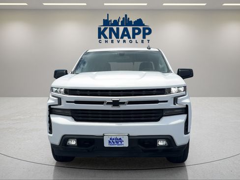 Used 2021 Chevrolet Silverado 1500 RST w/ Convenience Package II RWD image 2