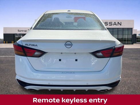 New 2025 Nissan Altima 2.5 SV w/ SV Special Edition Package image 15