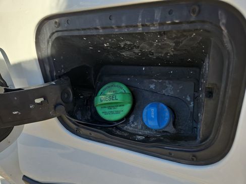 Used 2024 Ford F350 Lariat w/ Lariat Ultimate Package image 23