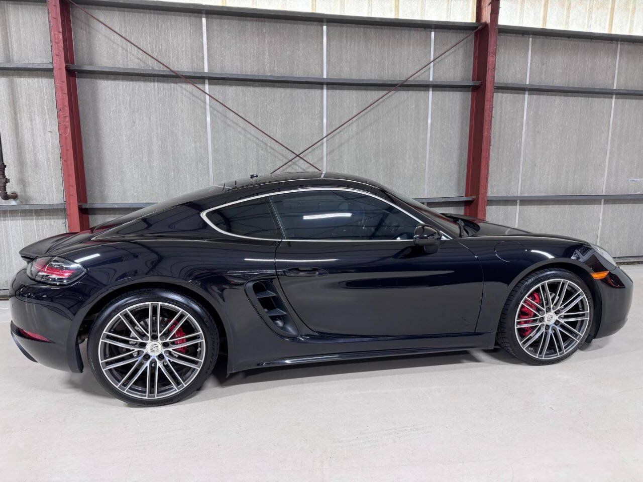 Used 2018 Porsche 718 Cayman S RWD image 29