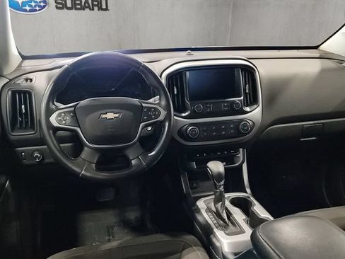 Used 2022 Chevrolet Colorado LT w/ Safety Package AWD/4WD image 2
