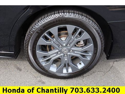 Certified 2025 Honda Odyssey Touring image 31