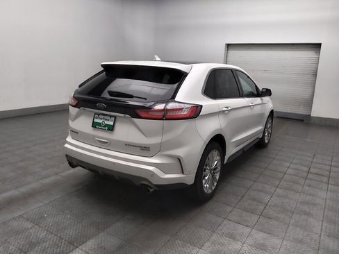 Used 2020 Ford Edge Titanium w/ Equipment Group 301A FWD image 9