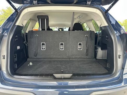 Certified 2024 Subaru Ascent Premium w/ Convenience Package image 15