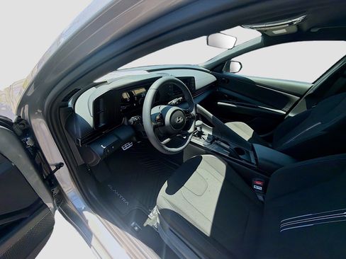 New 2026 Hyundai Elantra Sport FWD image 7