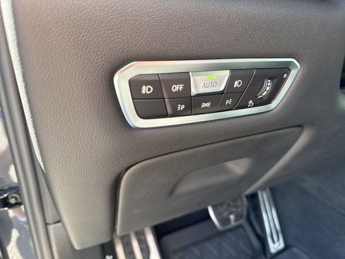 Used 2019 BMW X7 xDrive50i w/ Dynamic Handling Package AWD/4WD image 23