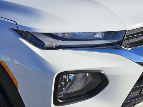 Used 2021 Chevrolet TrailBlazer LT w/ Convenience Package image 7