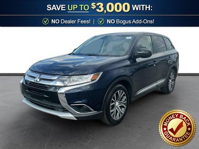 Used 2018 Mitsubishi Outlander ES