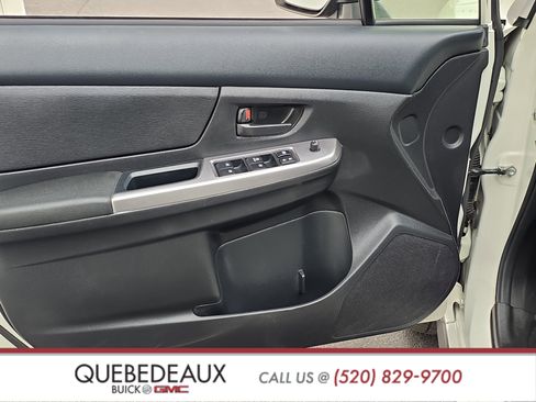 Used 2017 Subaru Crosstrek 2.0i image 9