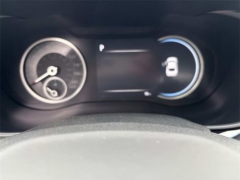 Used 2025 Genesis G70 3.3T Advanced w/ Sport Prestige Package image 16