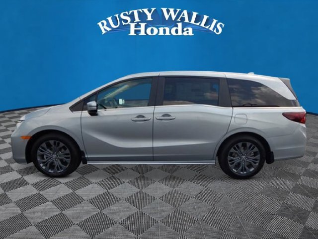 New 2027 Honda Odyssey Touring image 6