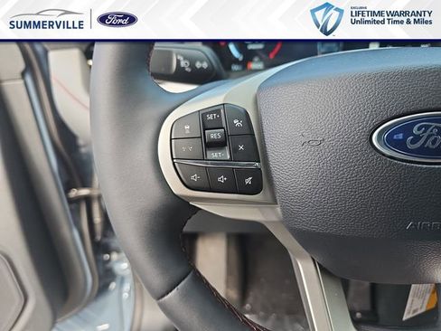 New 2026 Ford Explorer Active w/ Active Comfort Package image 21