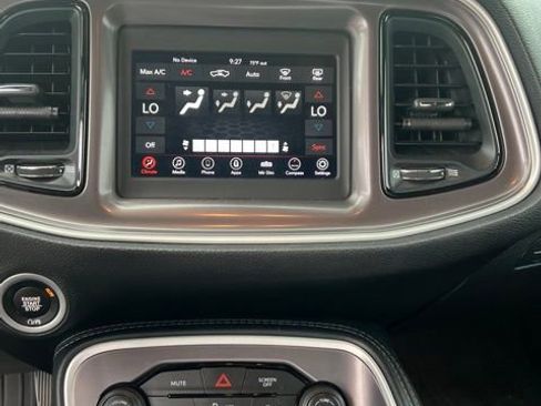 Used 2022 Dodge Challenger GT RWD image 15