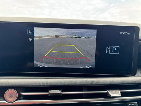 Used 2025 Hyundai Tucson SEL FWD image 17