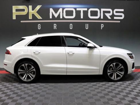 Used 2019 Audi Q8 Premium Plus w/ Premium Plus image 11