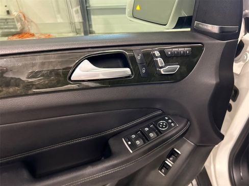 Used 2019 Mercedes-Benz GLS 450 4MATIC image 15