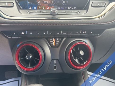 Used 2022 Chevrolet Blazer RS image 33