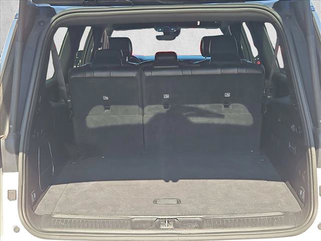 Used 2025 Jeep Wagoneer L 4WD w/ HD Trailer Tow Package image 6