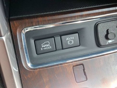 Used 2020 Subaru Ascent Touring AWD/4WD image 28