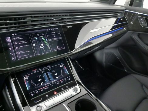 Used 2025 Audi Q7 3.0T Premium Plus w/ Premium Plus Package image 58