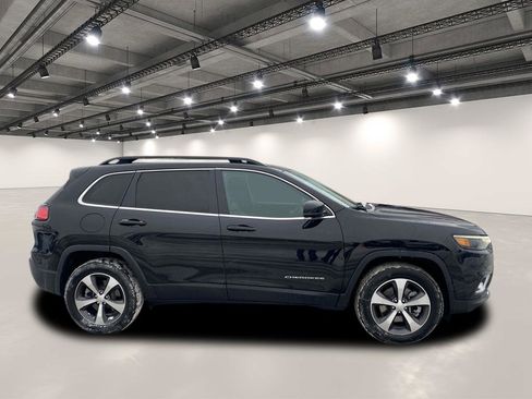 Used 2022 Jeep Cherokee Limited image 8