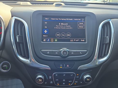 Certified 2023 Chevrolet Equinox LT AWD/4WD image 7