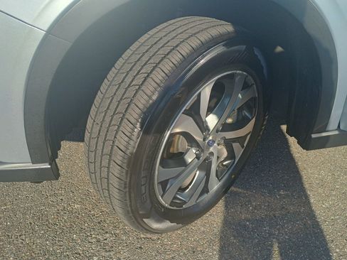 Certified 2022 Subaru Outback Limited image 10