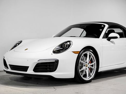 Used 2017 Porsche 911 Carrera 4S AWD/4WD image 30