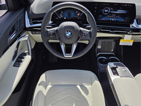 New 2026 BMW X1 xDrive28i w/ Convenience Package AWD/4WD image 13