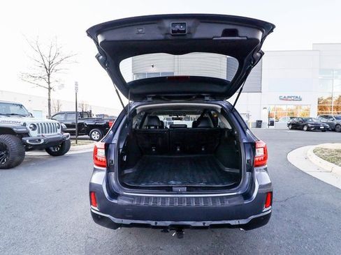 Used 2017 Subaru Outback 3.6R Limited image 42