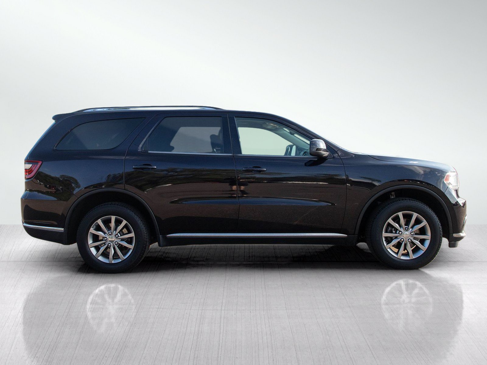 Used 2018 Dodge Durango SXT w/ Quick Order Package 2BB AWD/4WD image 8