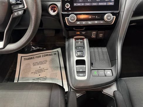 Used 2020 Honda Insight EX image 30