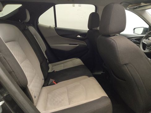 Used 2020 Chevrolet Equinox LT FWD image 19