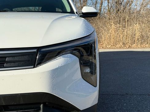 Certified 2025 Kia K4 LXS image 4