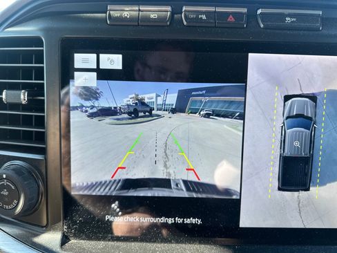 Used 2022 Ford F150 Lariat w/ Equipment Group 502A High image 16