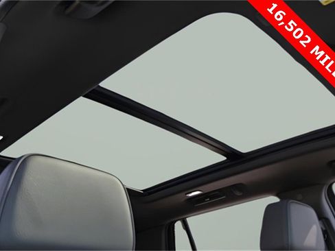 Used 2024 GMC Yukon Denali image 78