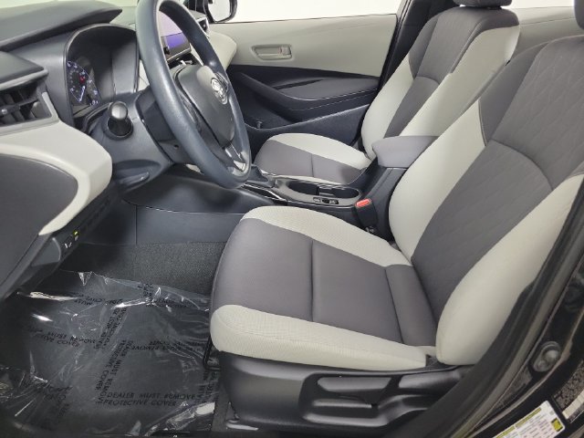 Used 2024 Toyota Corolla LE FWD image 19