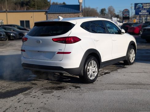 Used 2019 Hyundai Tucson SE image 10