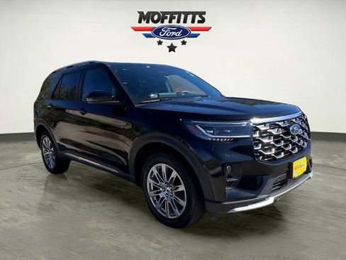 Certified 2025 Ford Explorer Platinum AWD/4WD image 7