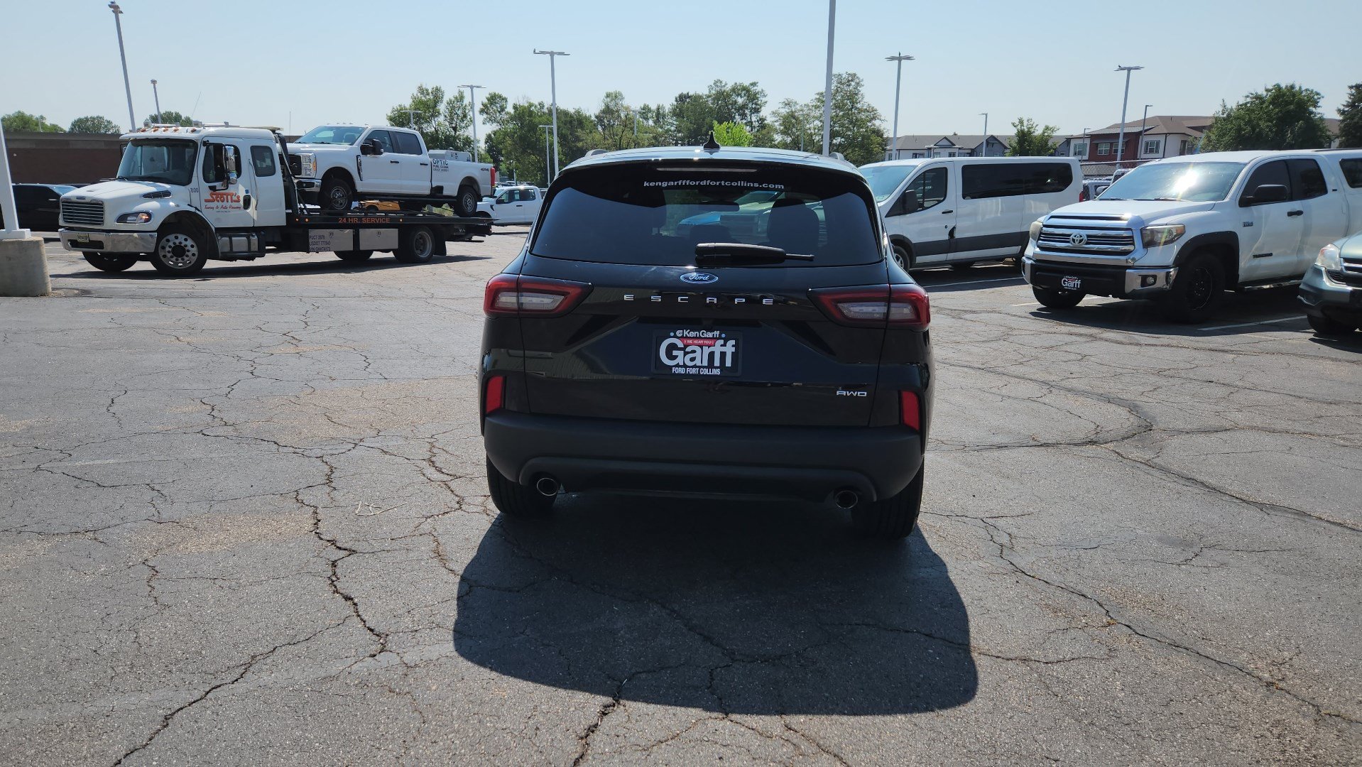 Used 2025 Ford Escape ST-Line AWD/4WD image 9